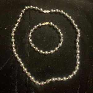 Vintage black pearl necklace set